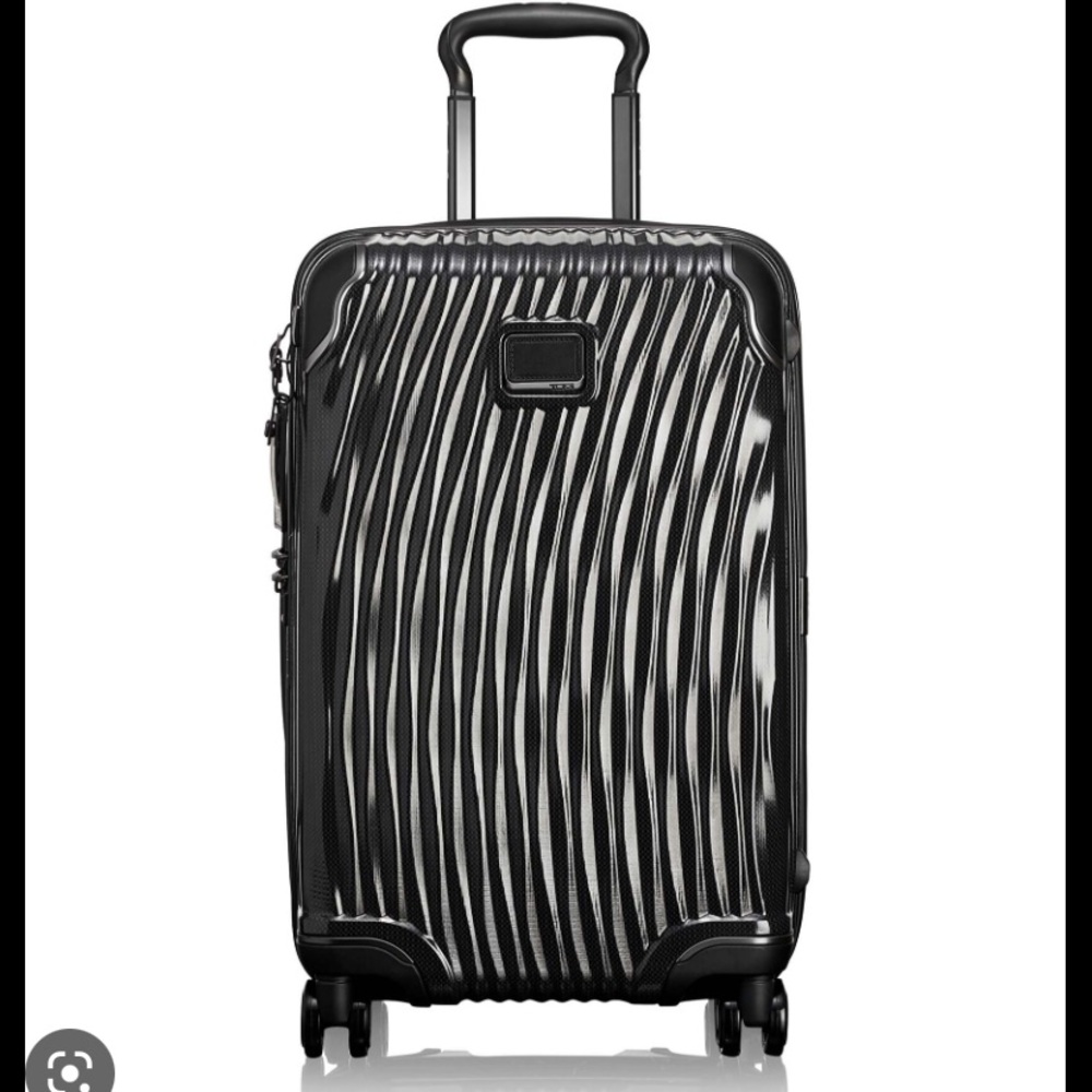 Tumi- Latitude International Carry on. NWT